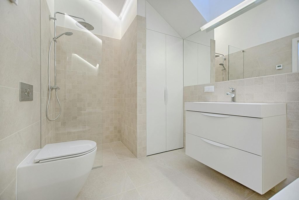 top 5 tips for safe and effective bathroom lighting in glasgow